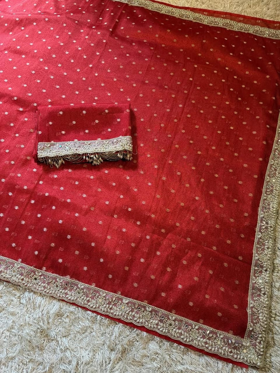 Rubaai Banarasi Silk Saree