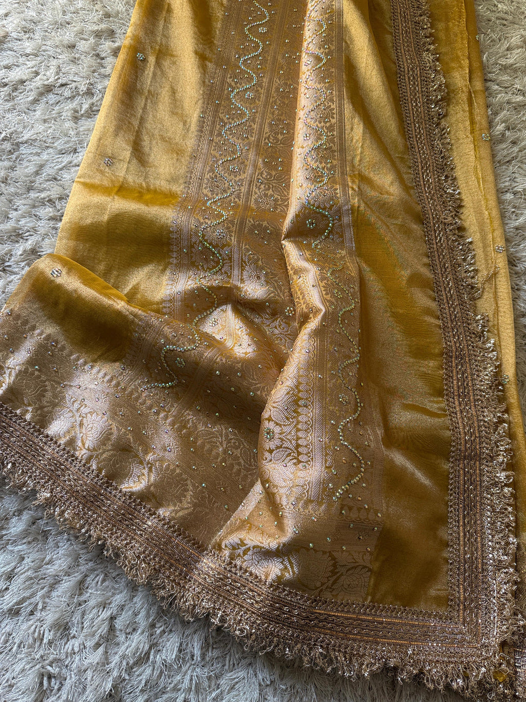 Doyna Banarasi Silk Saree