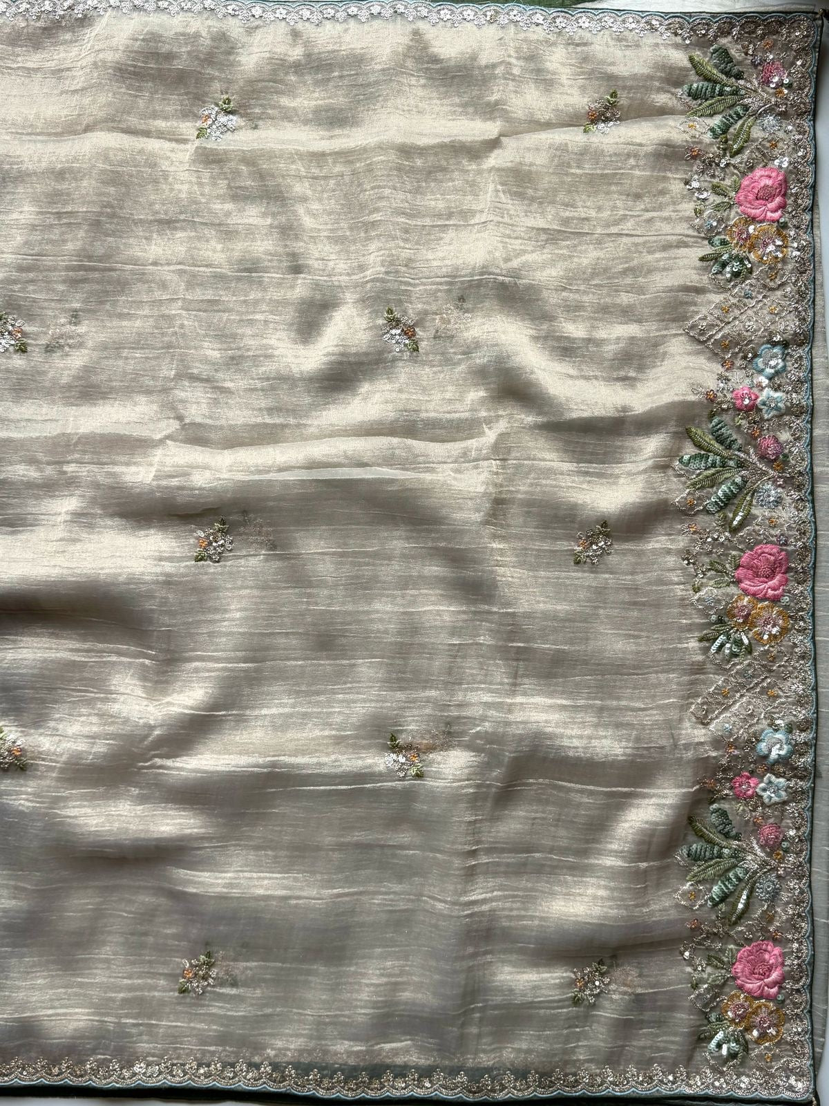 Aruna Banarasi Tissue Sare