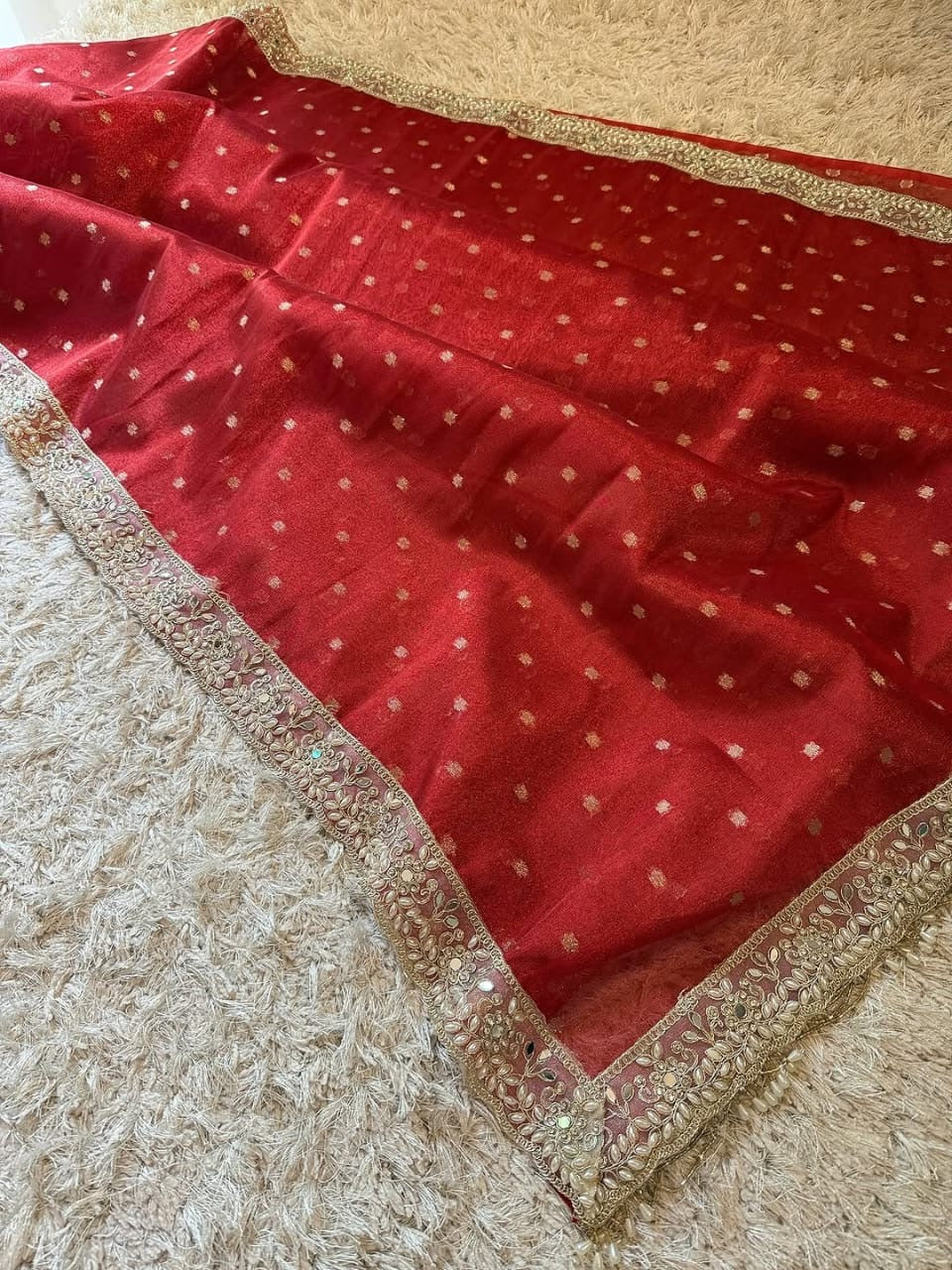 Rubaai Banarasi Silk Saree