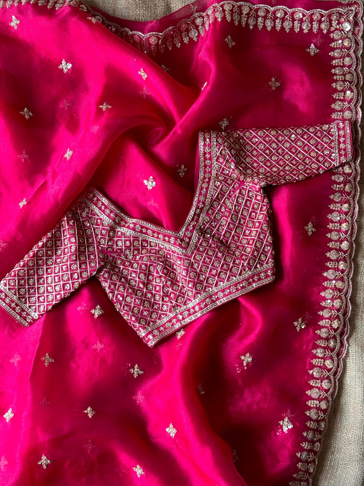 Mrunal Raani Saree