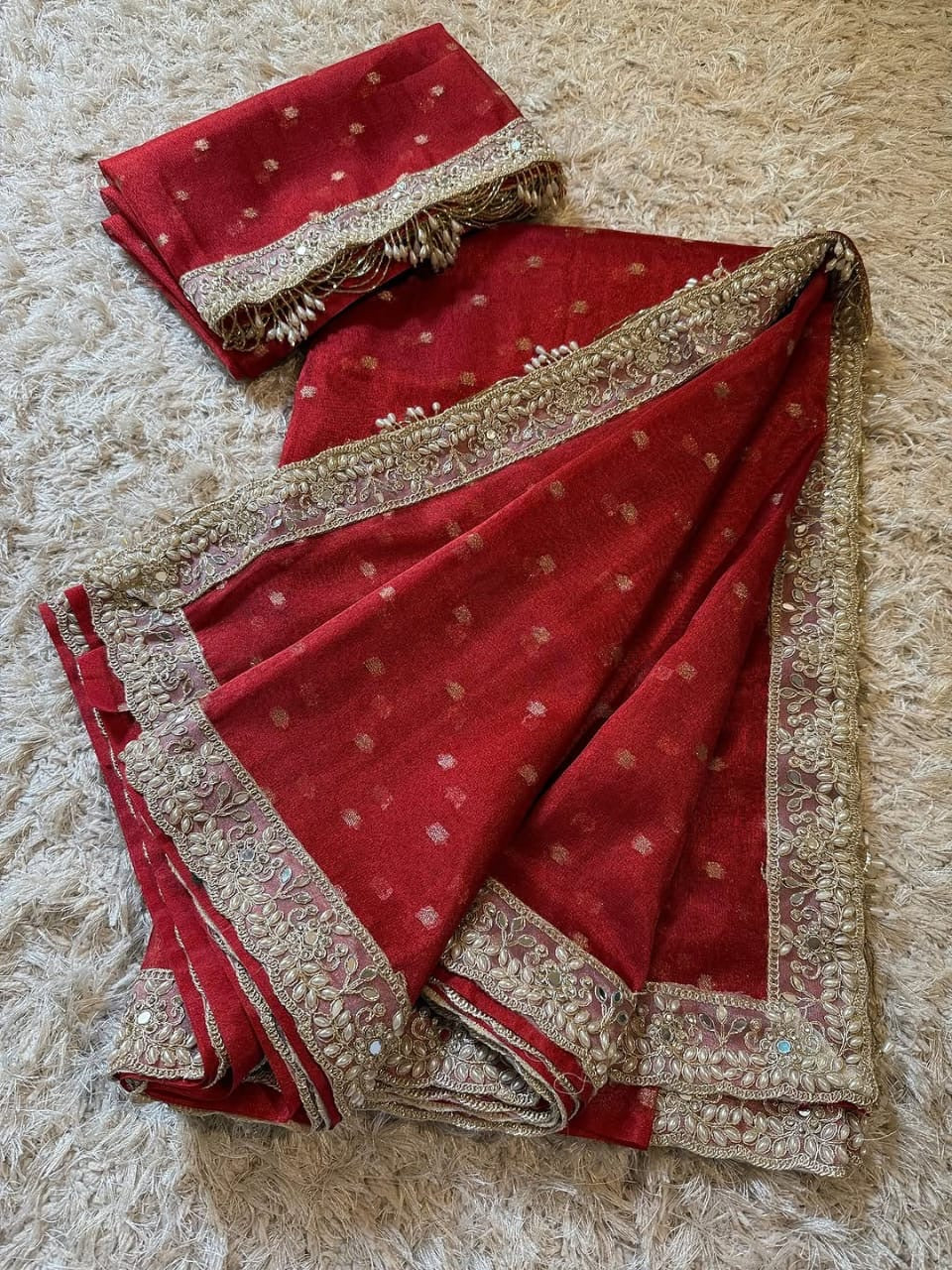 Rubaai Banarasi Silk Saree